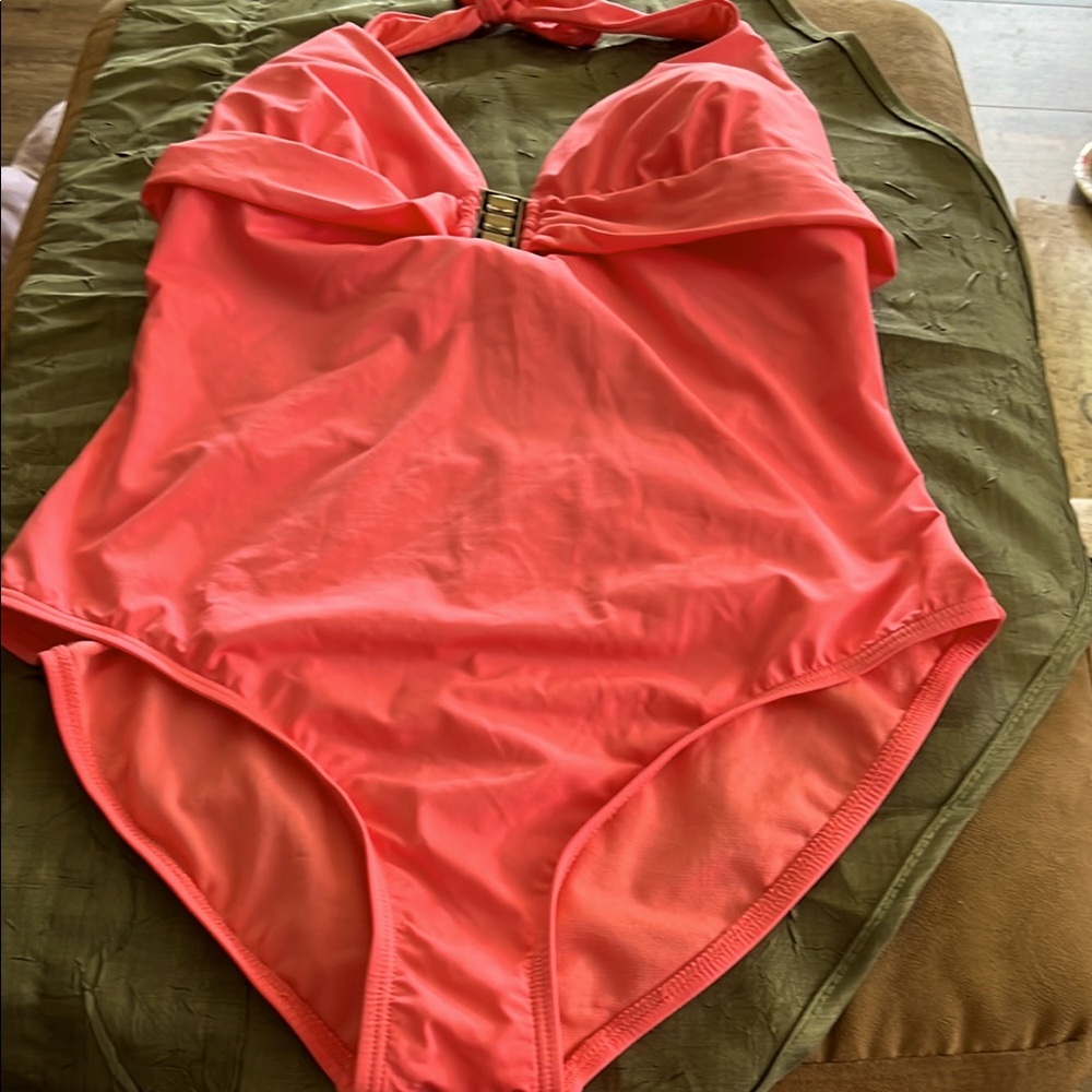 Swim suit